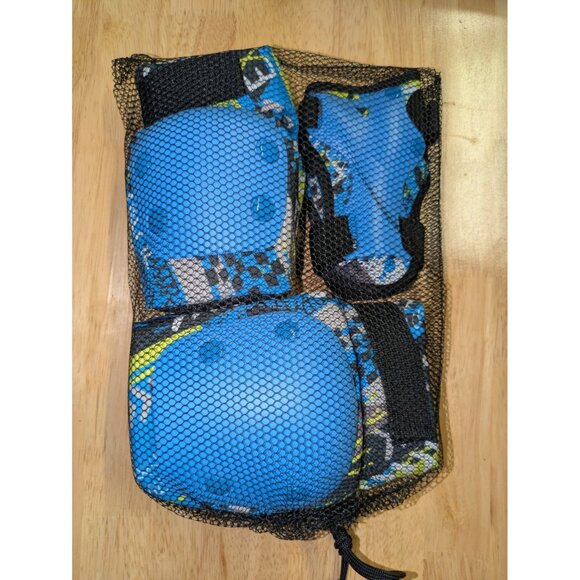 Creative Sports Protective Gear, Children's Skateboard Safety Six Piece Set Blue - Picture 2 of 5